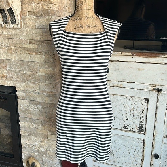 kate spade Dresses & Skirts - Kate Spade Saturday black and white stripe sleeveless mini dress w back cut out